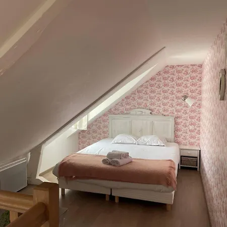 Apt Duplex Ou Plain Pied Tout Confort Plein Centre Ville Bayeux Proche Commerces, Restaurants, Avec Terrasse Privative Ou Jardin Commun Amenage Clos, Parking Gratuit A Proximite, Proche Plages Du Debarquement Buitenkant foto