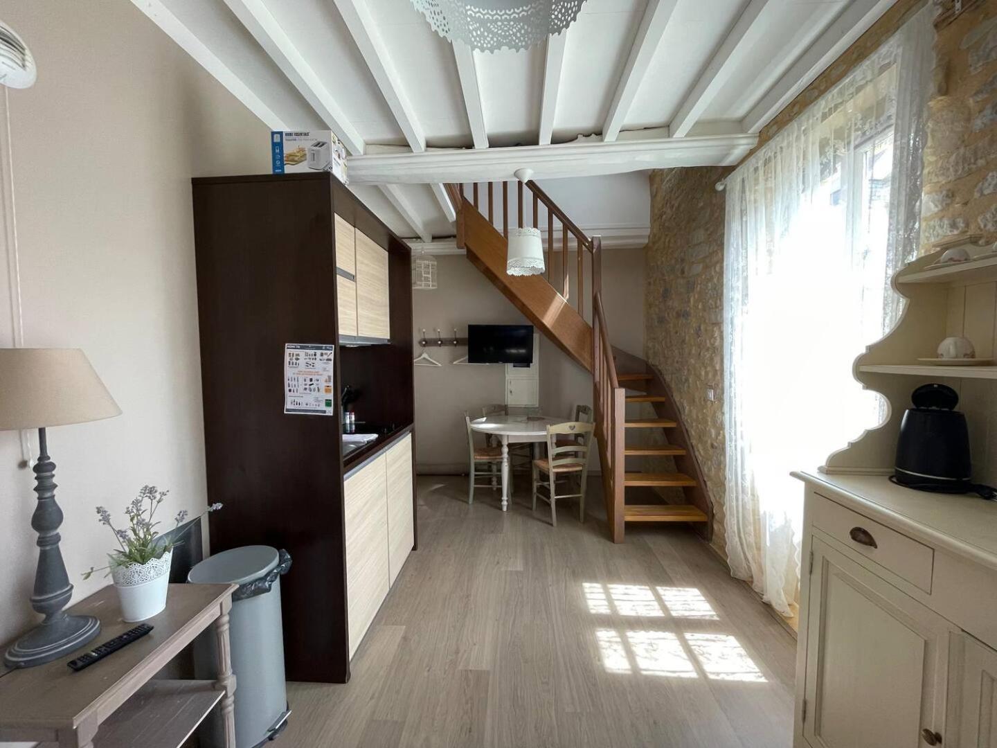 Duplex Ou Plain Pied Confort Plein Centre Proche Commerces, Restaurants, Avec Terrasse Privative Ou Jardin Commun Amenage Clos, Parking Gratuit A Proximite, Proche Plages Du Debarquement Apartment Bayeux