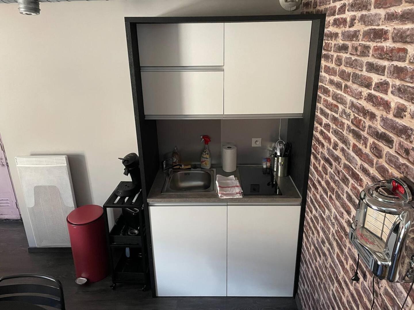 Duplex Ou Plain Pied Confort Plein Centre Proche Commerces, Restaurants, Avec Terrasse Privative Ou Jardin Commun Amenage Clos, Parking Gratuit A Proximite, Proche Plages Du Debarquement *